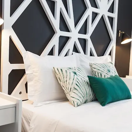 The Twenties By Guestready Hotel Lisbon