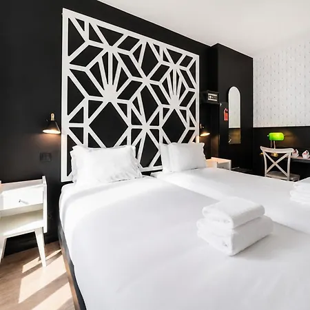 Hotel The Twenties By Guestready