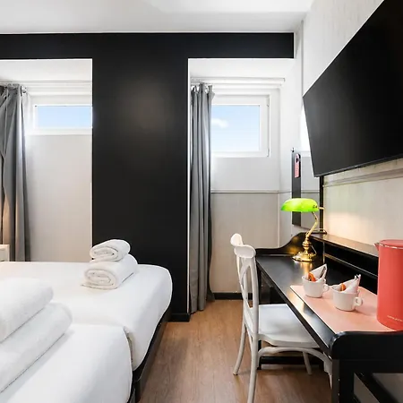 The Twenties By Guestready Hotel *