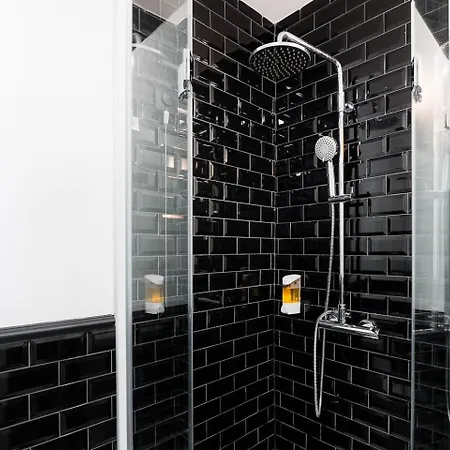 The Twenties By Guestready Hotel