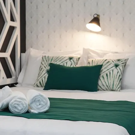 Hotel The Twenties By Guestready *