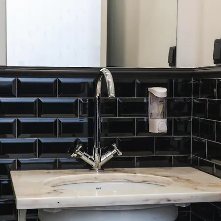 The Twenties By Guestready Hotel Lisboa