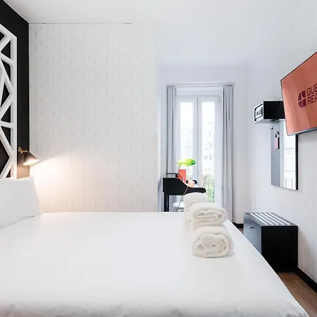 Hotel The Twenties By Guestready